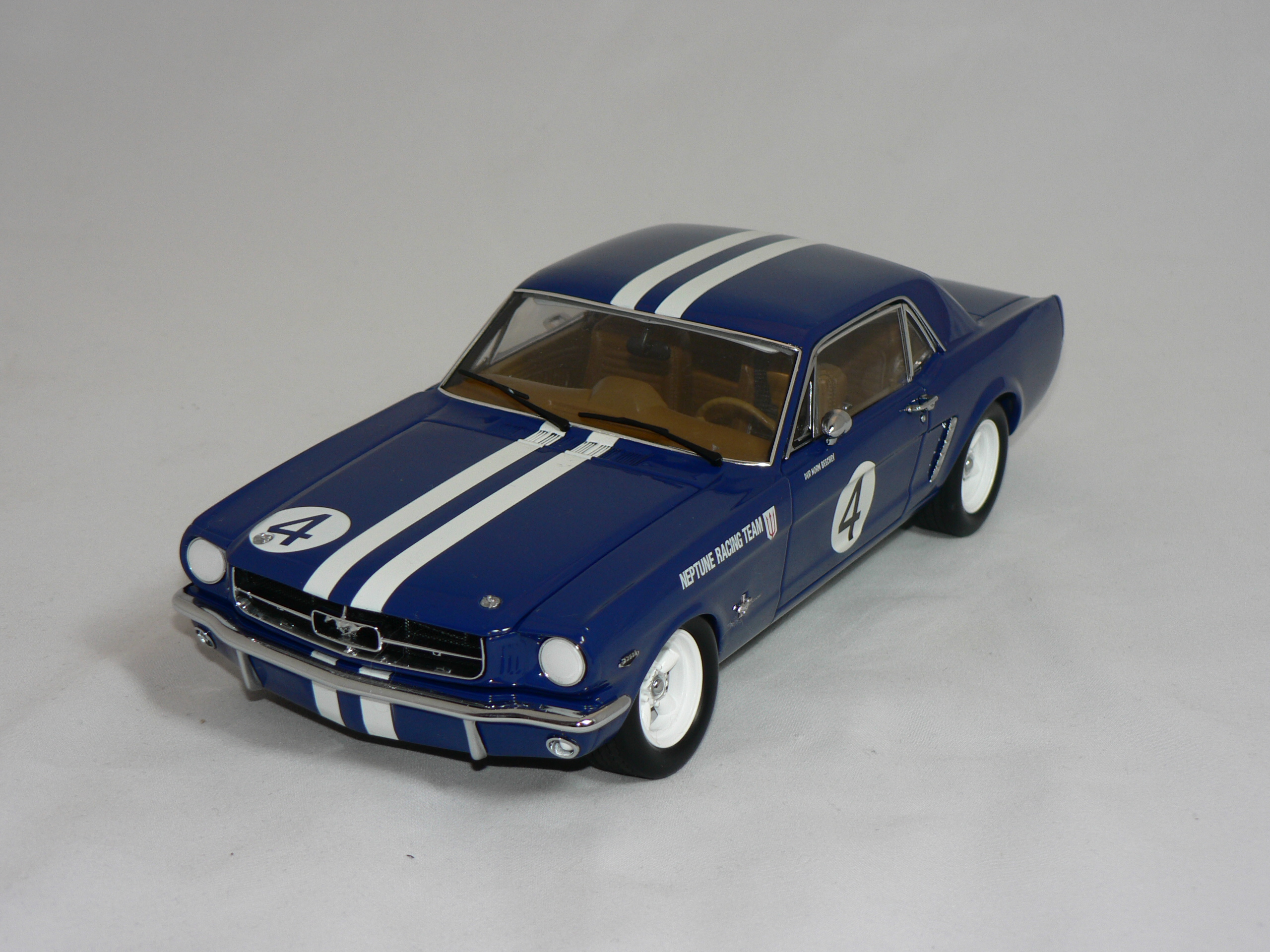 Ford Mustang  1965   1:18  Precision   Norm  Beecheys