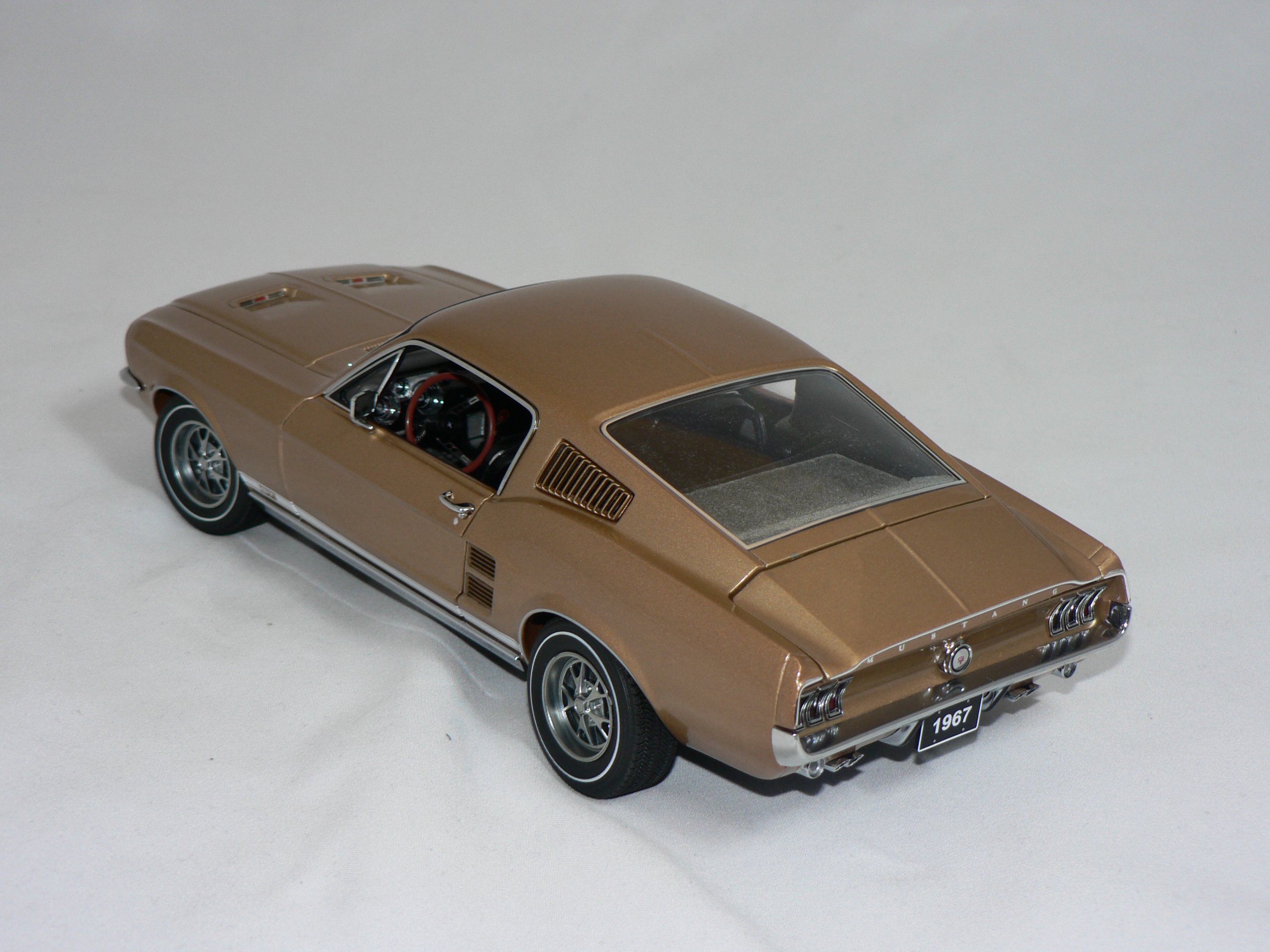 Ford Mustang  Shelby  gt  350   1968  1:18  acme - 2