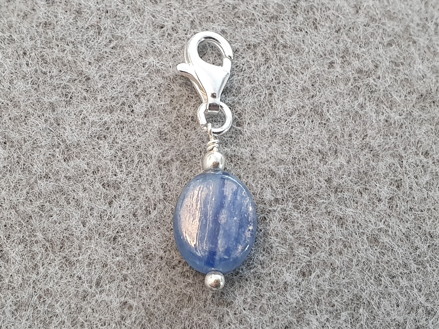 Pendant Kyanite oval, 925-silver ( 9mm lobster clasp )