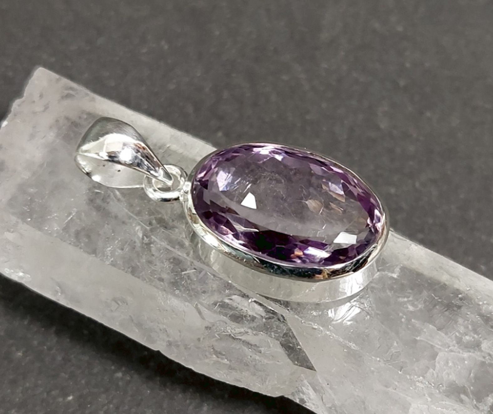 Silver hänge med fasetterad Ametist Cabochon - 2