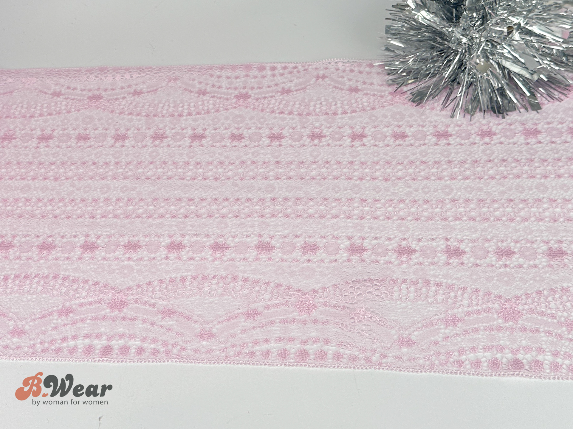 Beautiful Pink stretch lace - 22 cm - 2