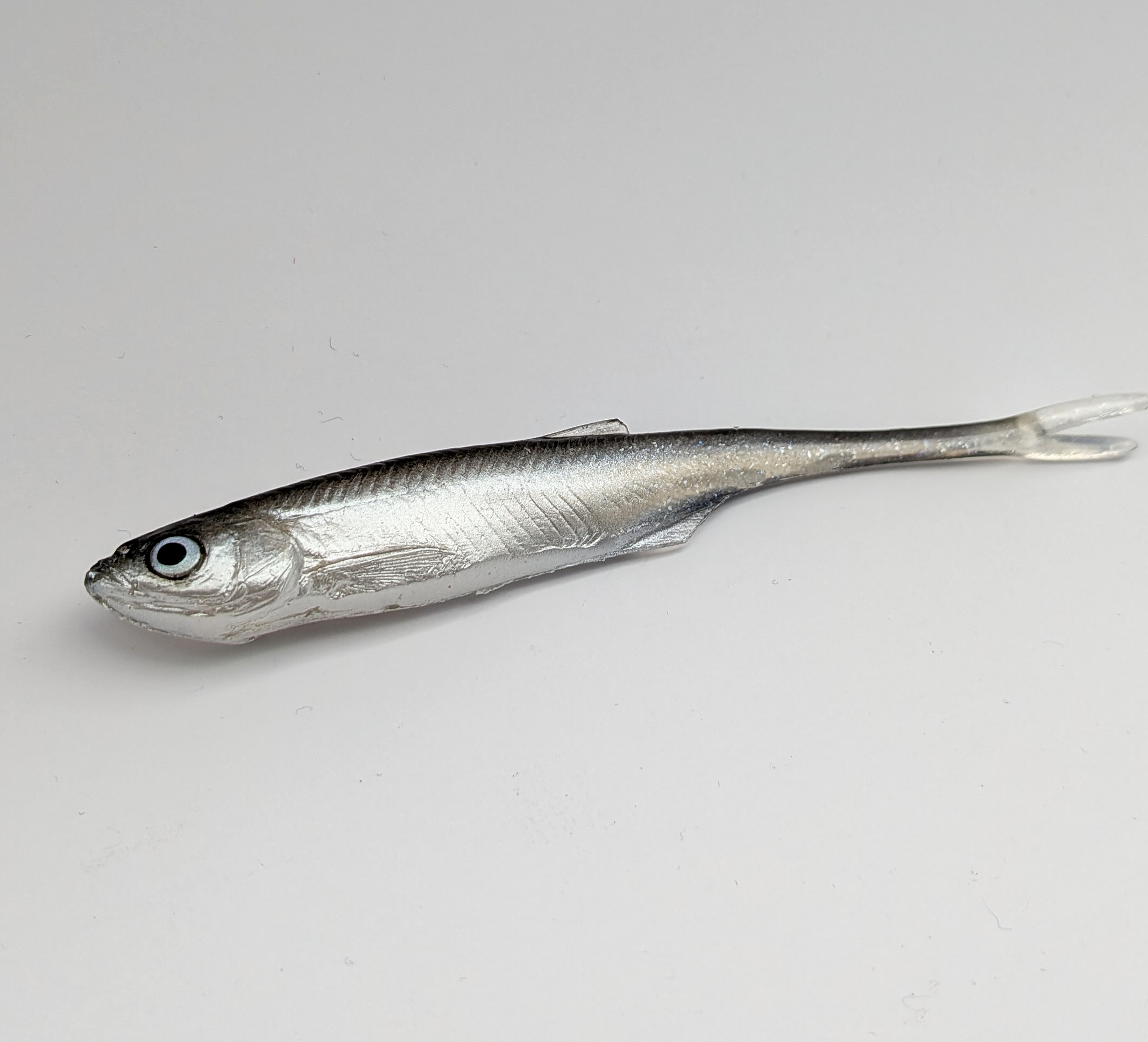 Dominator Realistic Baits Bleak V-tail 11 cm 3-pack - 17