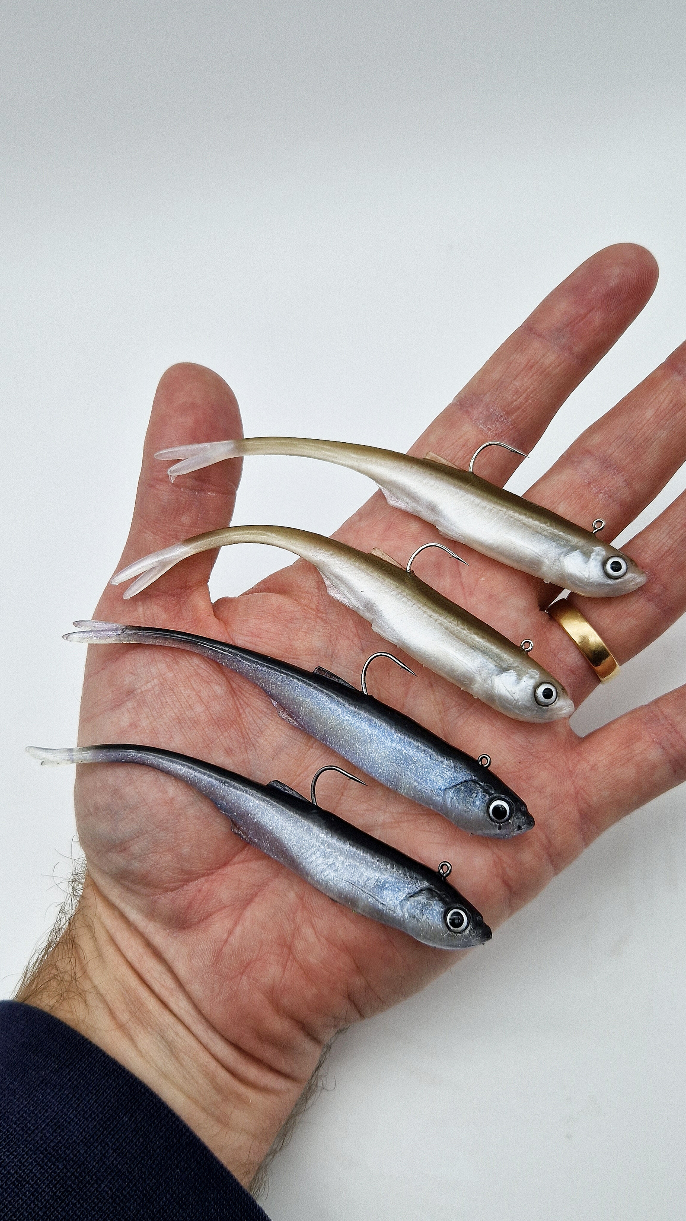 Dominator Realistic Baits Bleak V-tail 11 cm 3-pack - 7