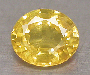 0.42 ct härligt vacker oval slipad naturlig gul safir ädelsten