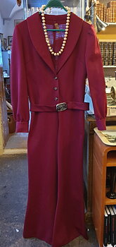 One-piece 1970s size L