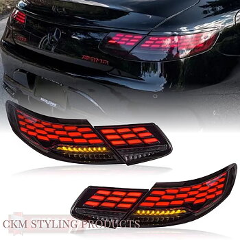 1. Facelift 2018 taillights 2pcs SMOKE DYNAMIC