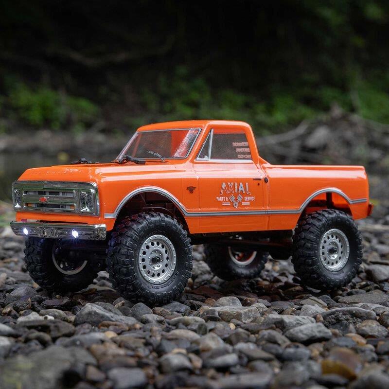 AXIAL 1/24 SCX24 1967 Chevrolet C10 4WD Brushed Truck RTR, Orange - 7