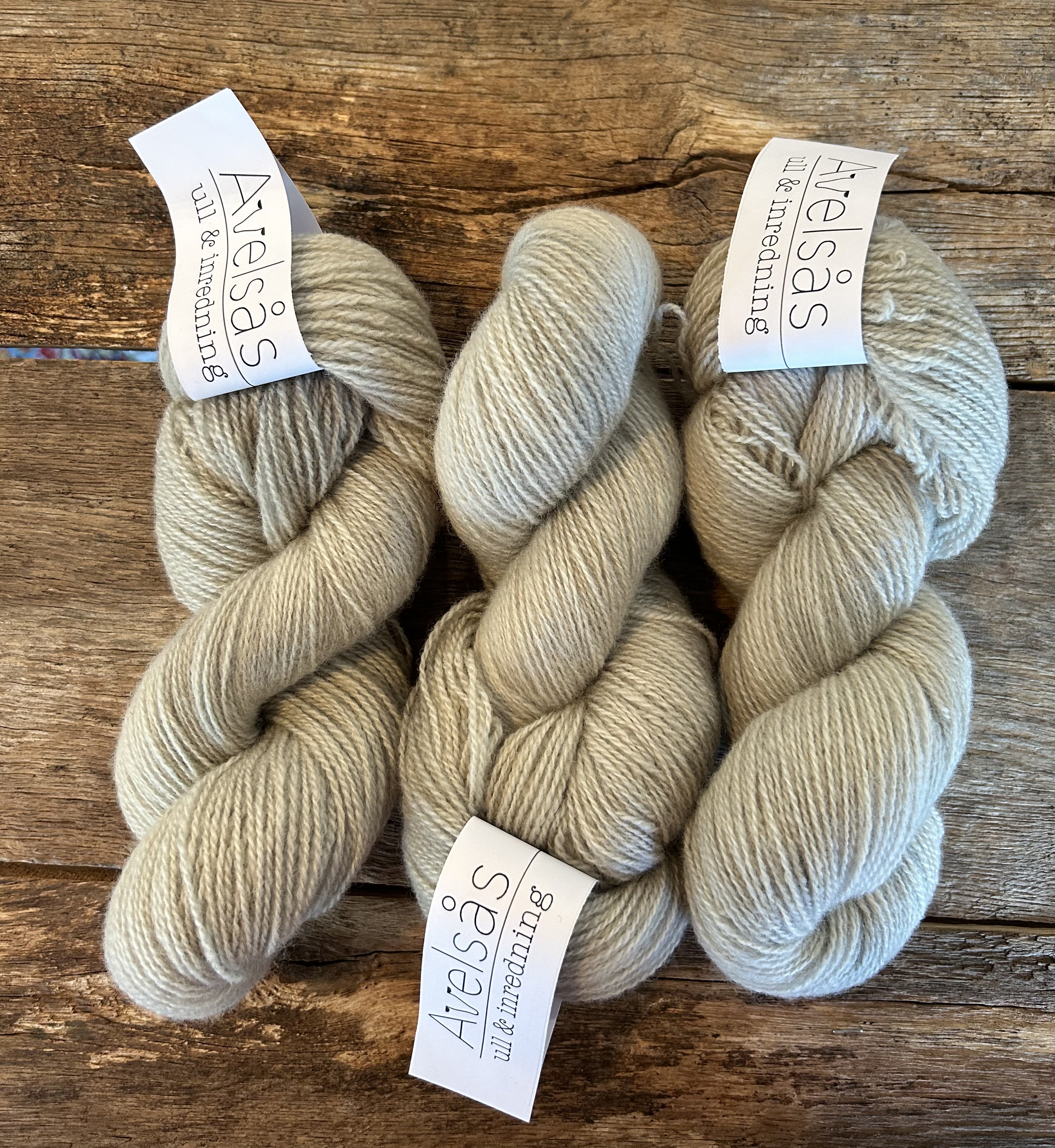 Marble 2-ply hand-dyed Fine Wool yarn