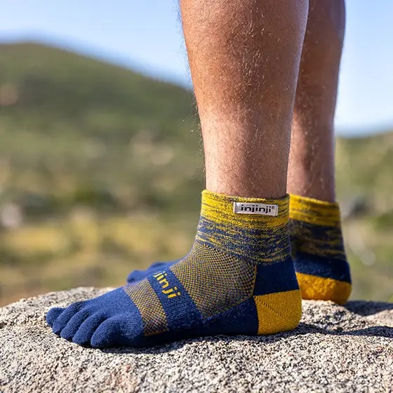 Injinji Trail Midweight Mini-Crew Moonlit - 2