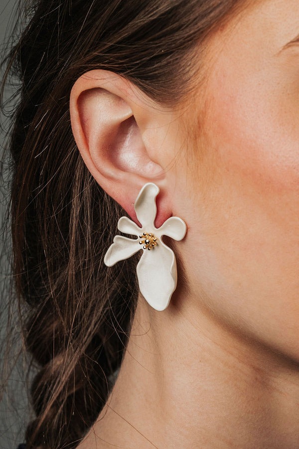 Flower White Earrings - 2