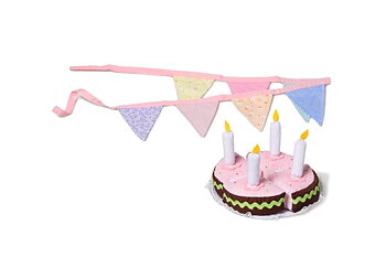 Födelsedagstårta med vimplar