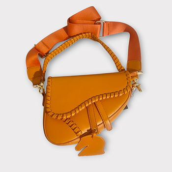 Signature saddlebag 