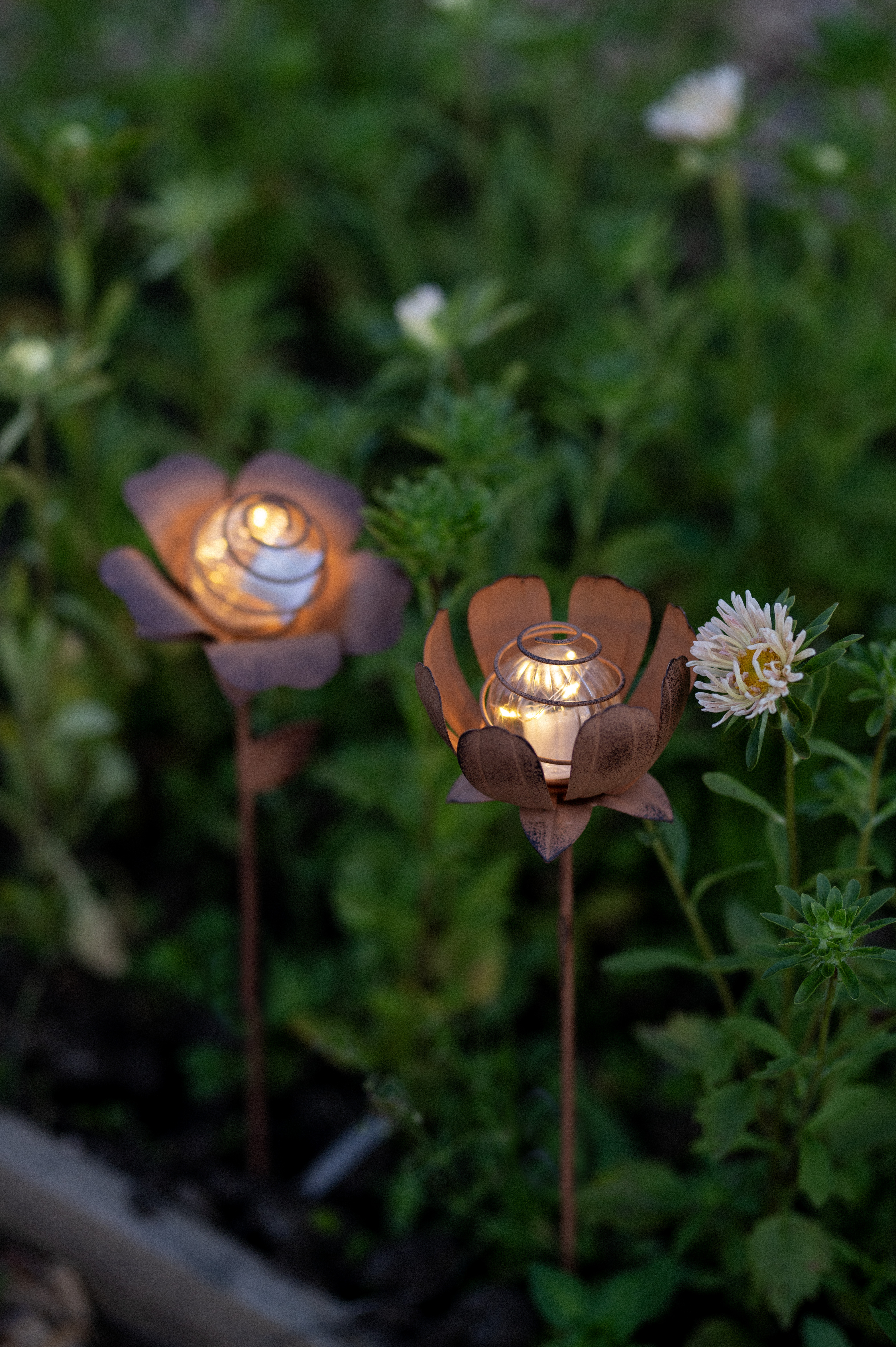 Solcellsdekoration - Solcellsbelysning - Blommor - 2-pack