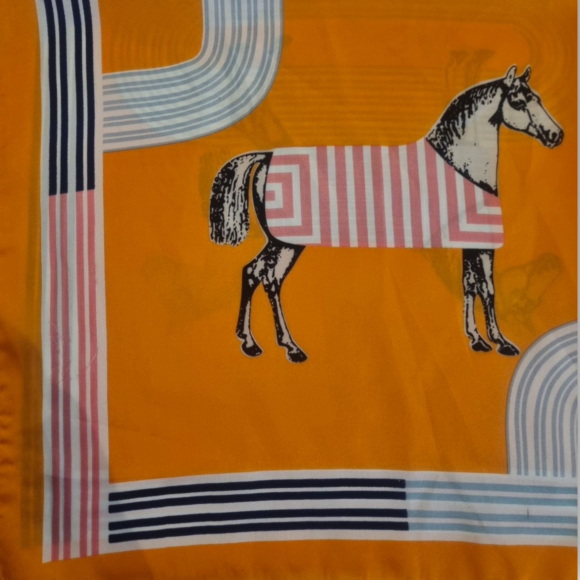 Small soft horse scarf - 7