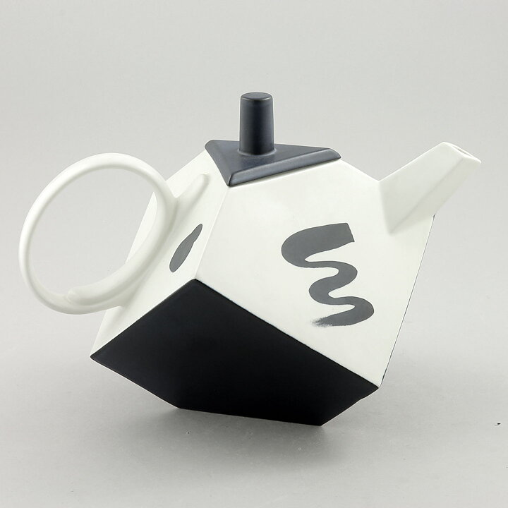 Rolf Sinnemark (Cube 1986) Black/White Teapot with Abstract Decor 26 cm