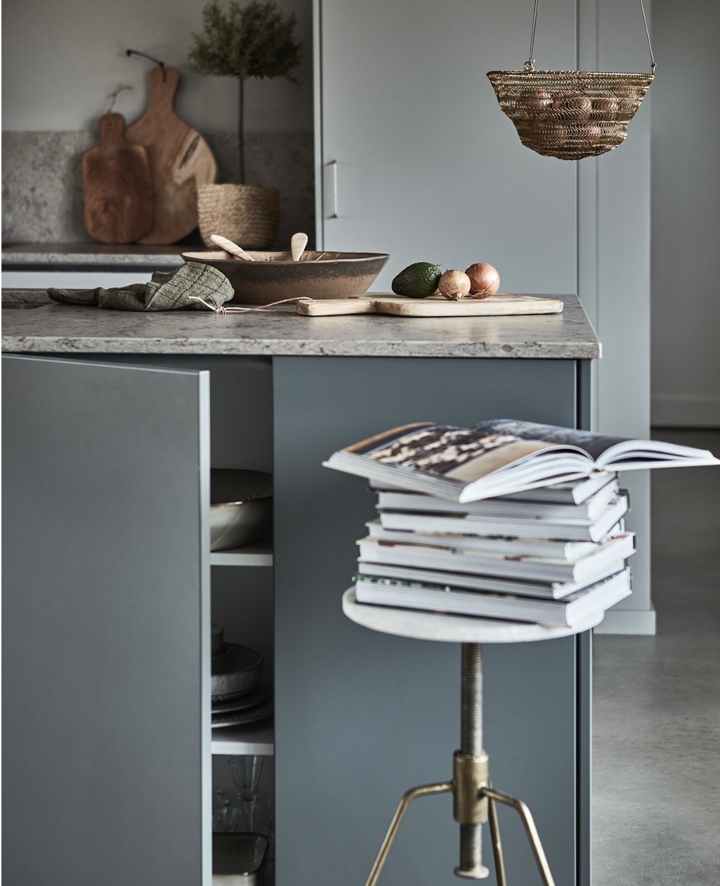 Pall / Bord / Marmor 