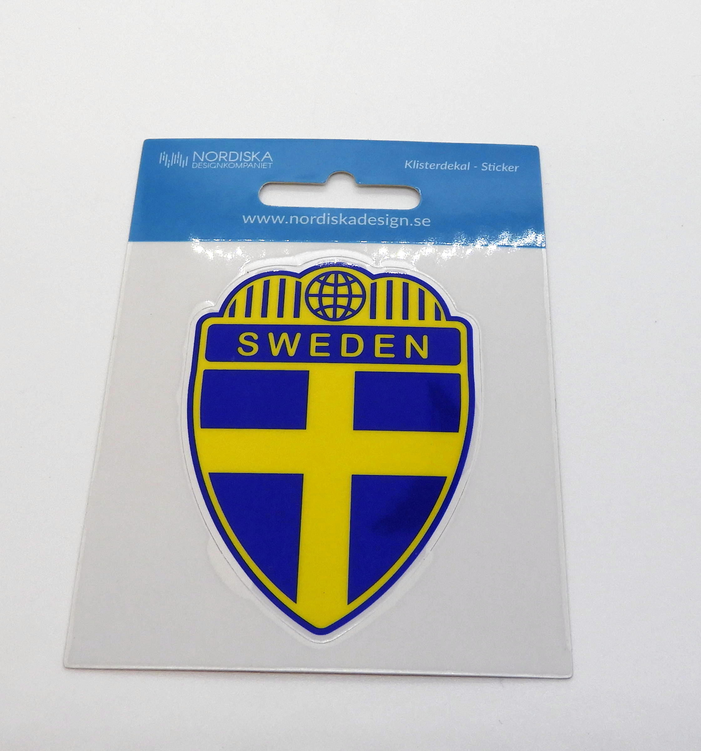 Klistermärke Dekal Sverigeflagga Sköld