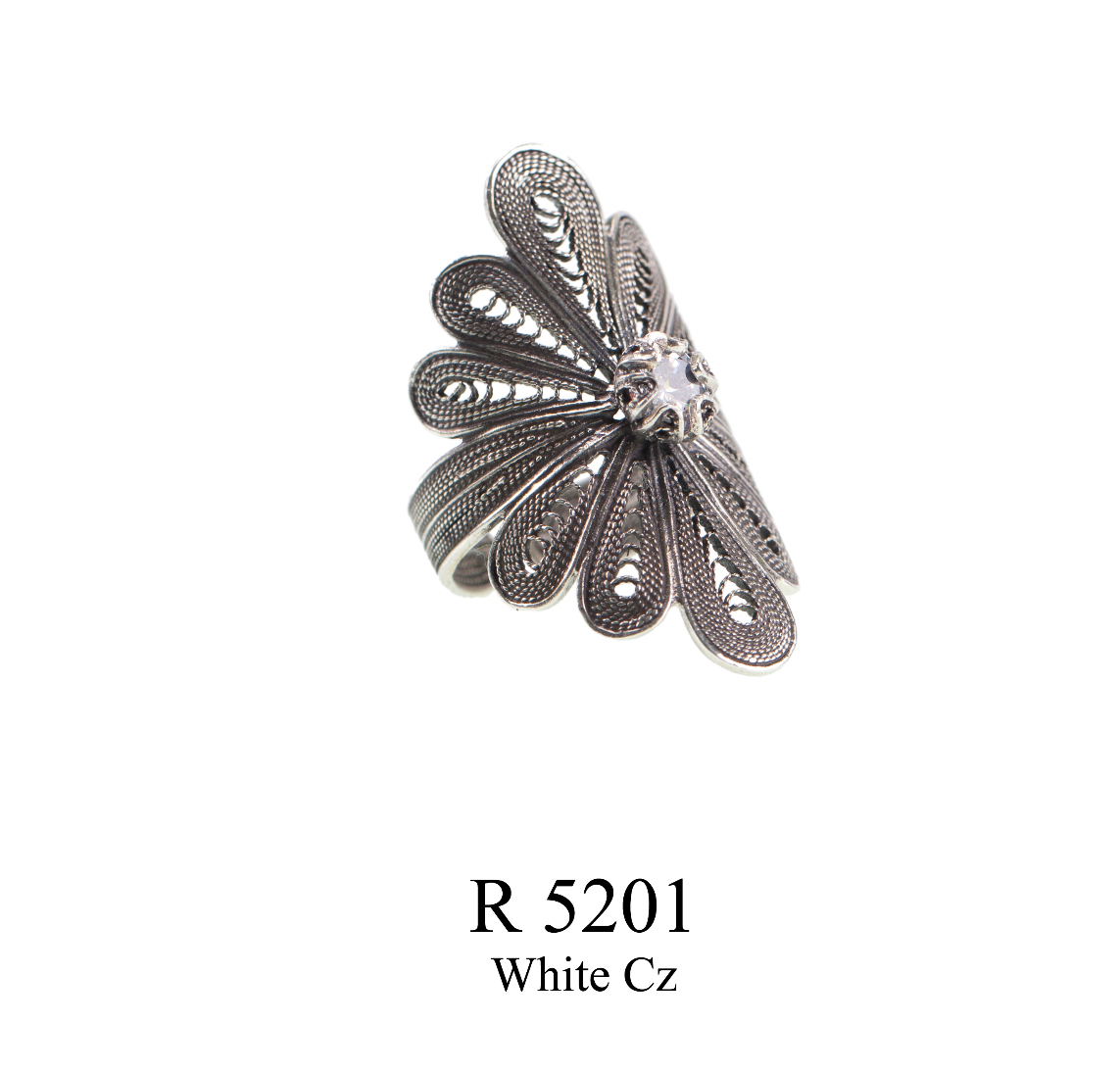 OBLONG TEARLEAF FLOWER RING W. ZIRCONIA - 3