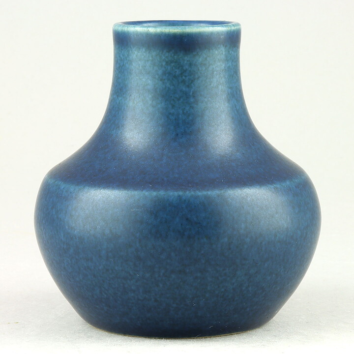 Triller Tobo (1950s) Unique Blue Vase 9 cm