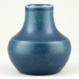 Triller Tobo (1950s) Unique Blue Vase 9 cm