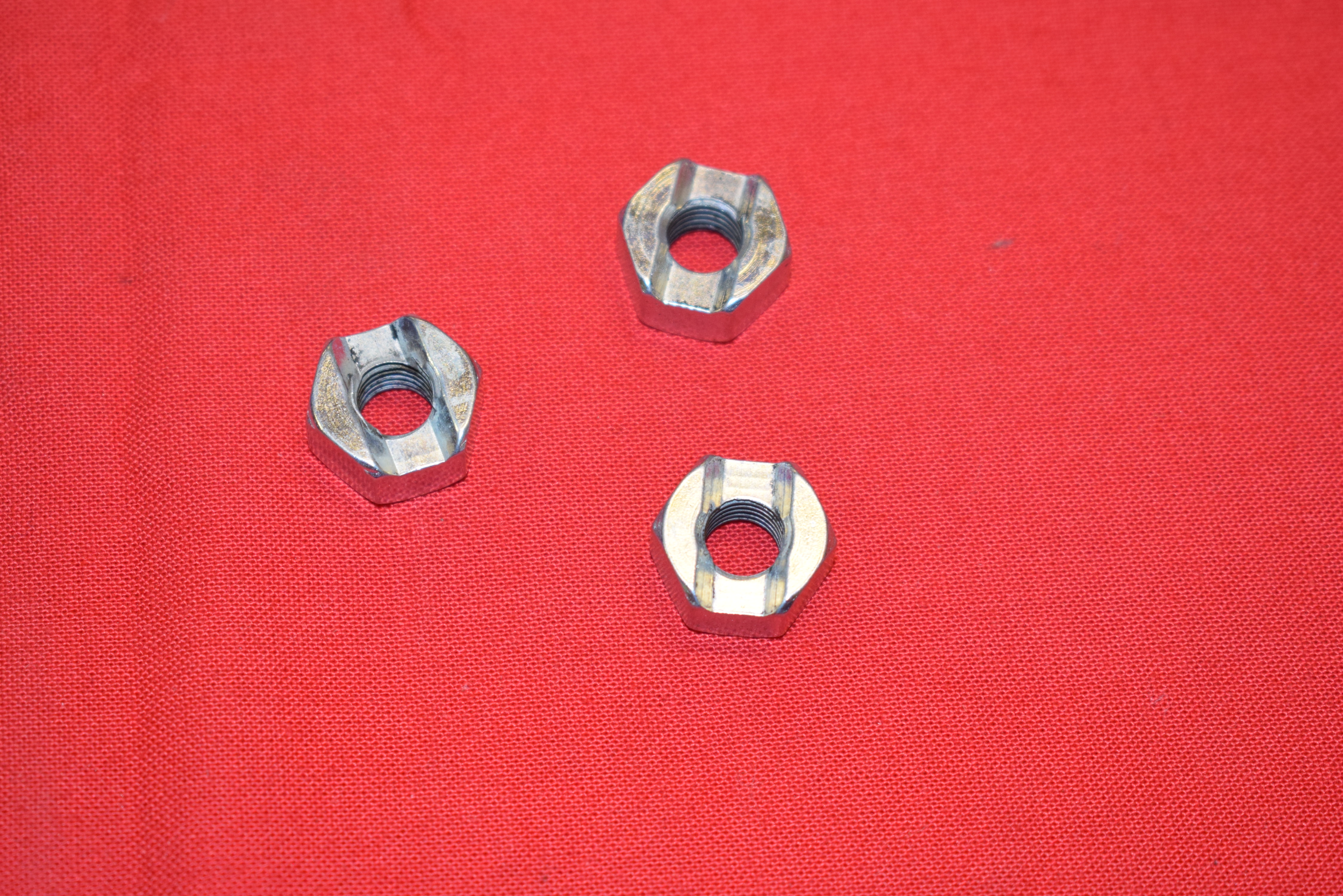 Clutch Stud Nut Harley BT 1941-84 & 45" 1941-73  (3pk)