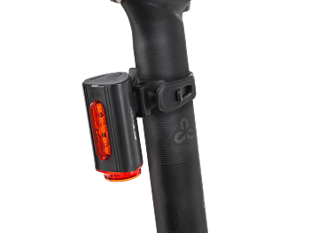 STAG 300 lumen