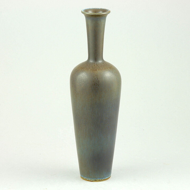 ベルント・フリーベリ  一点もの  茶色のベース  兎毫斑  (19cm) 1965年