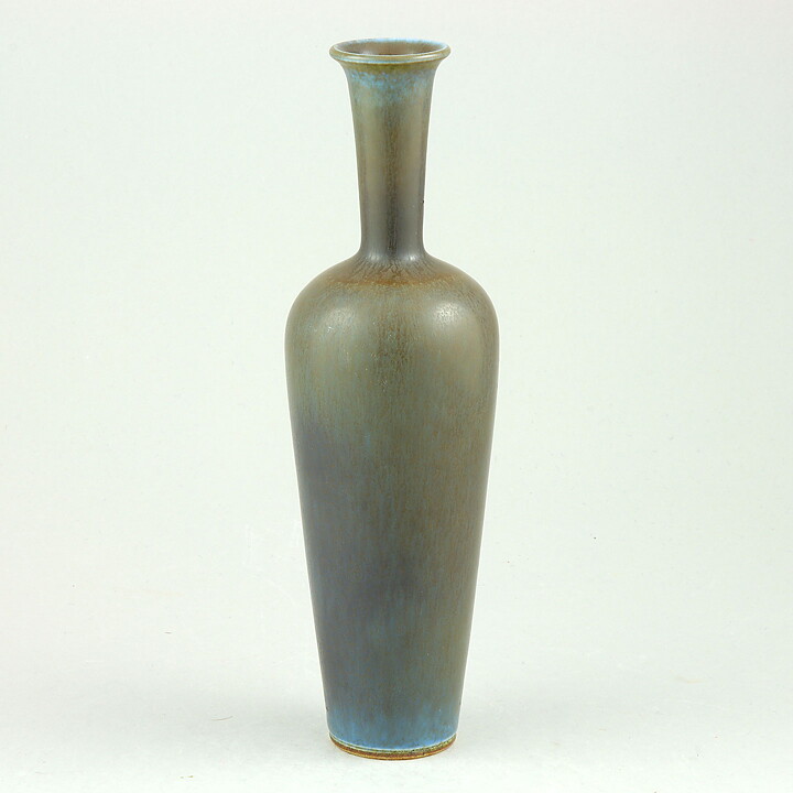 ベルント・フリーベリ  一点もの  茶色のベース  兎毫斑  (19cm) 1965年