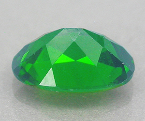 7x5 mm calibrated oval natural AAA chrome diopside - 2