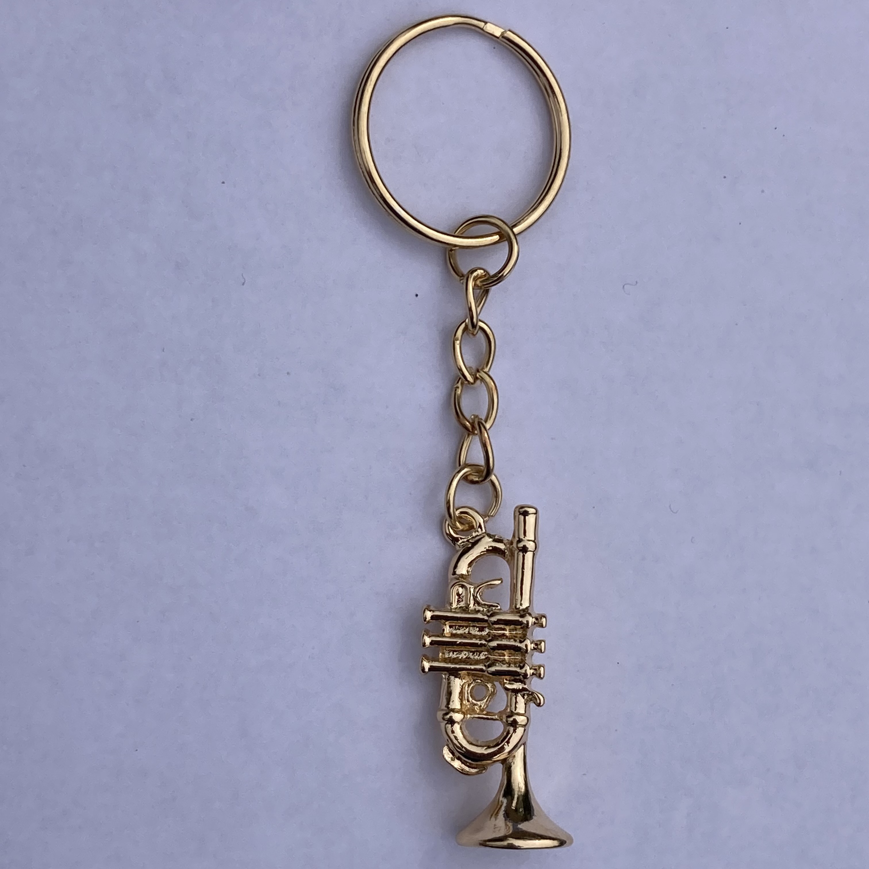 Nyckelring Guld Trumpet 3D