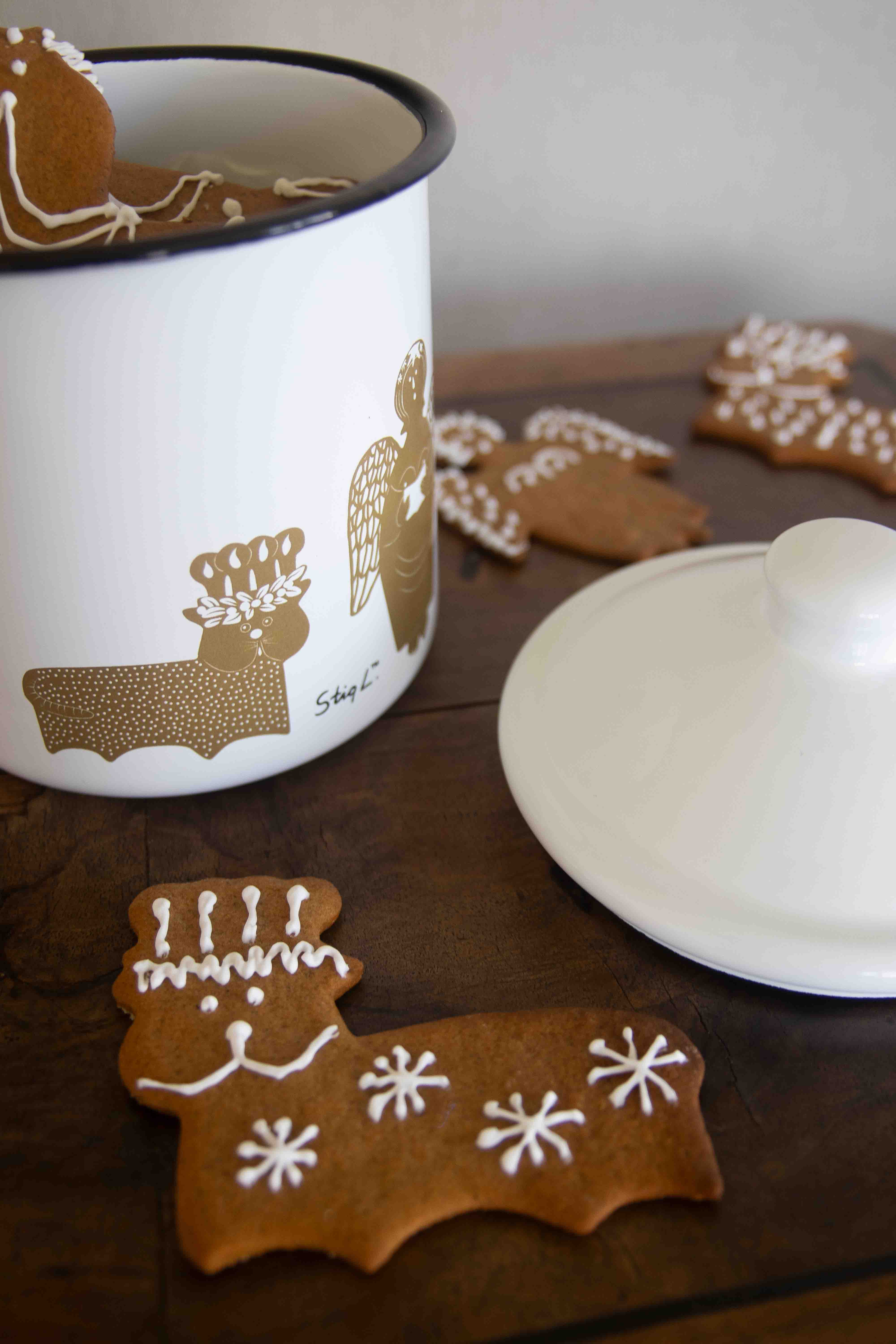 EMALJBURK STIG L. GINGERBREAD COLLECTION - 3