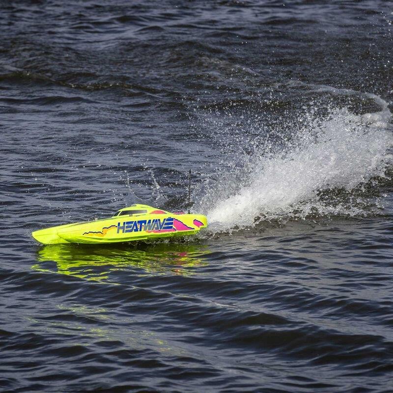 PROBOAT Blackjack 24tum V2 Catamaran Brushless: RTR, Heat Wave Visual - 6