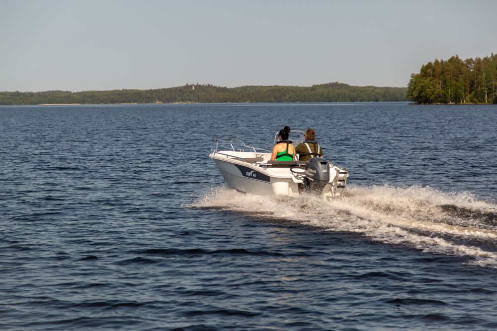Motorbåt Suvi 44 - 8