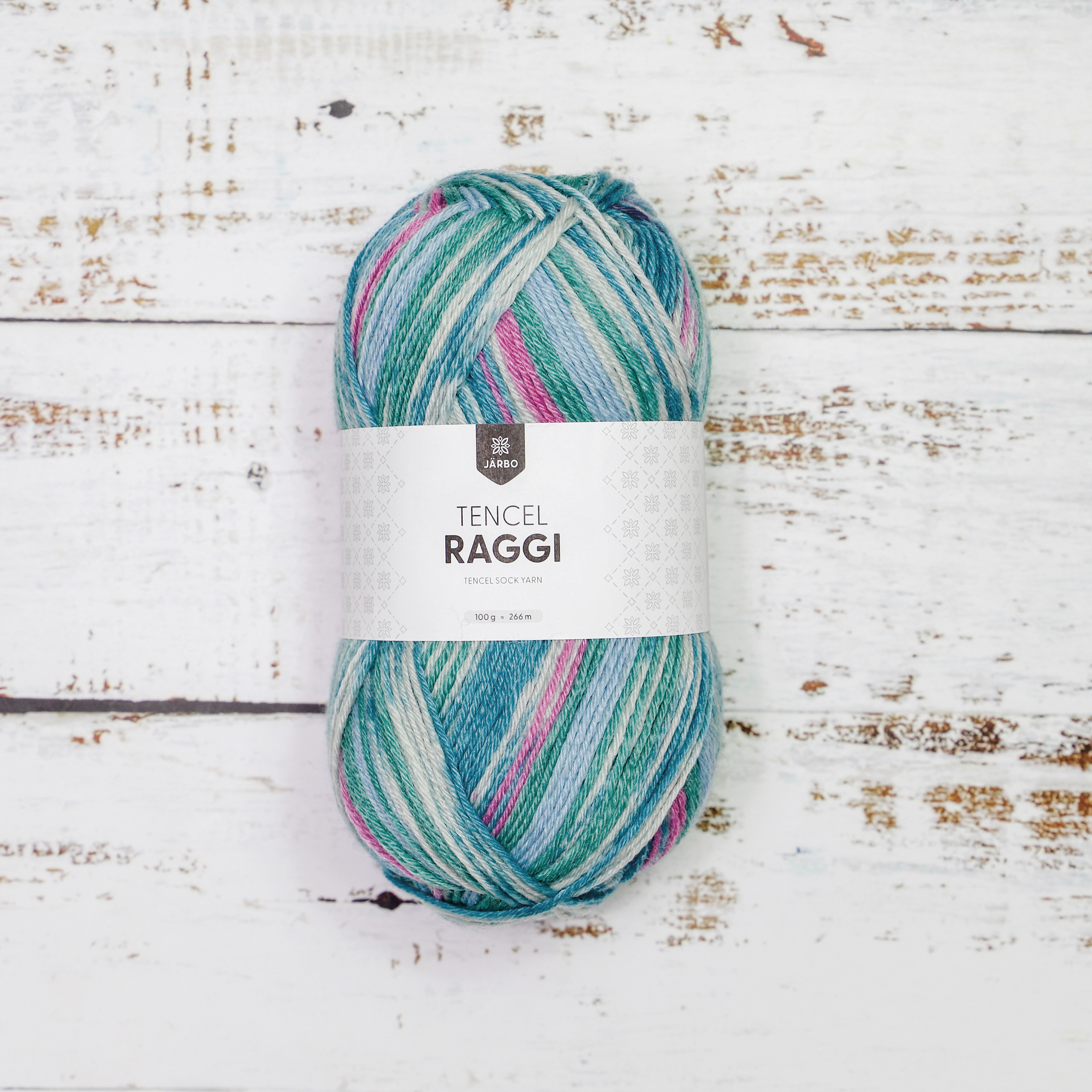 Järbo Tencel raggi 100g 25012 Stickor nr 3mm Stickfasthet 25 m/10 cm