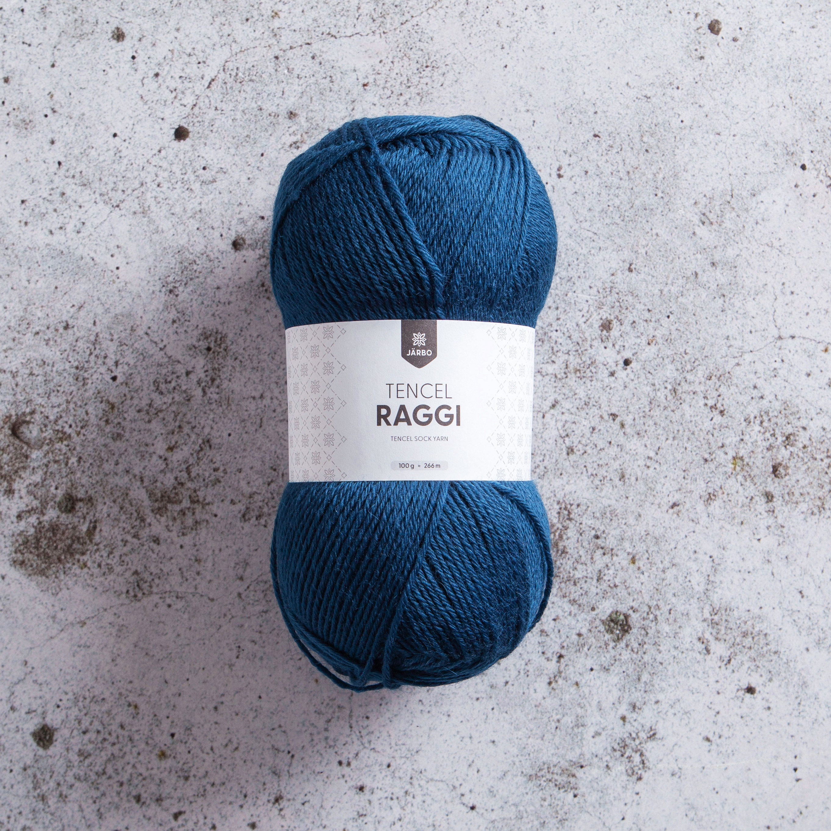 Järbo Tencel raggi 100g 25016 Stickor nr 3mm Stickfasthet 25 m/10 cm