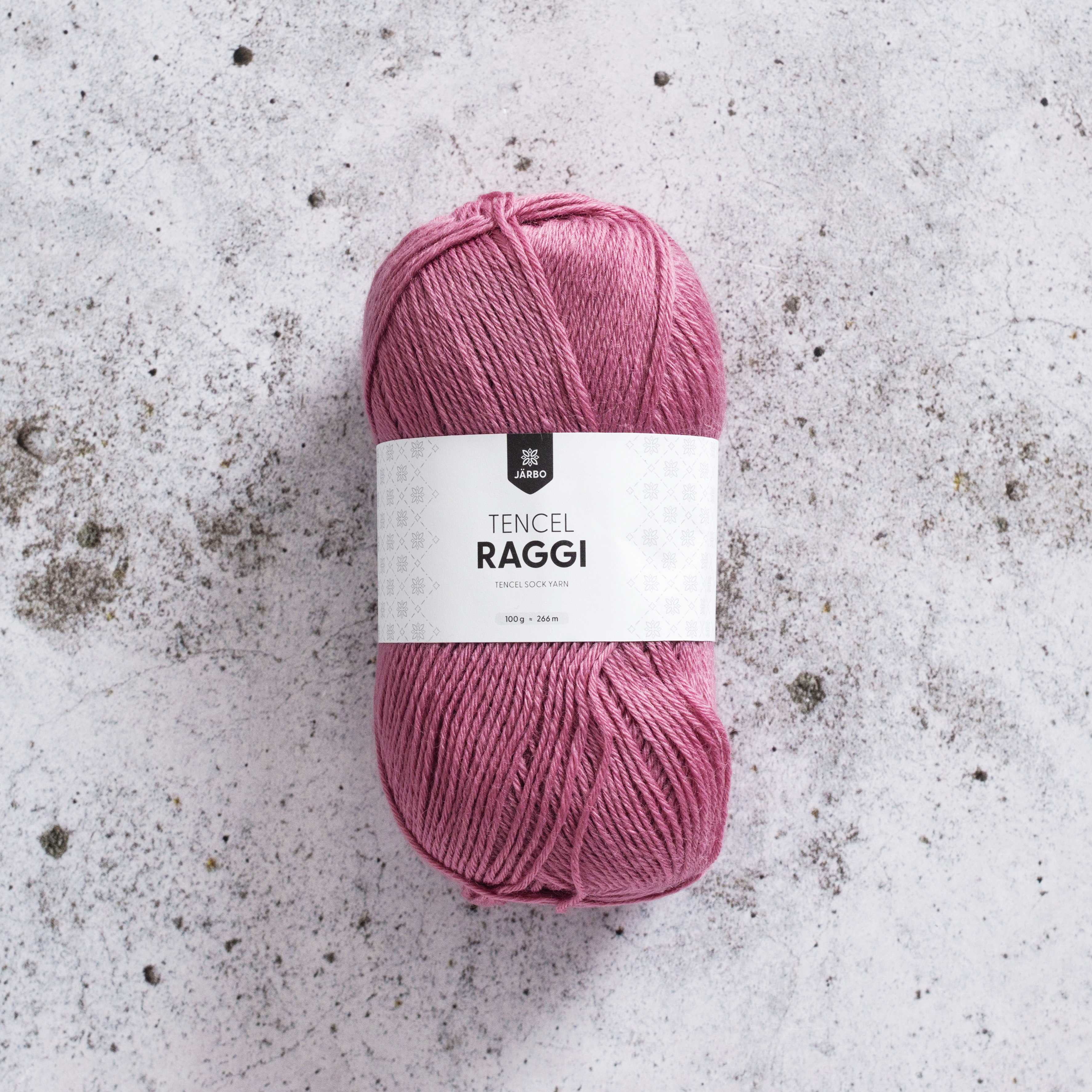 Järbo Tencel raggi 100g 25007 Stickor nr 3mm Stickfasthet 25 m/10 cm