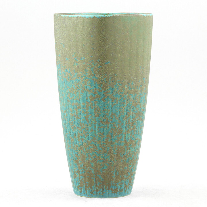 Gunnar Nylund (ARH 1950s) Green Quadratic Vase with Linear Relief 16 cm (2)