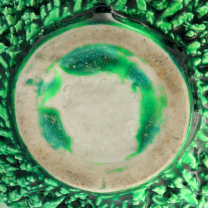 Gunnar Nylund (1936) Green Hedgehog Vase 12 cm (2)