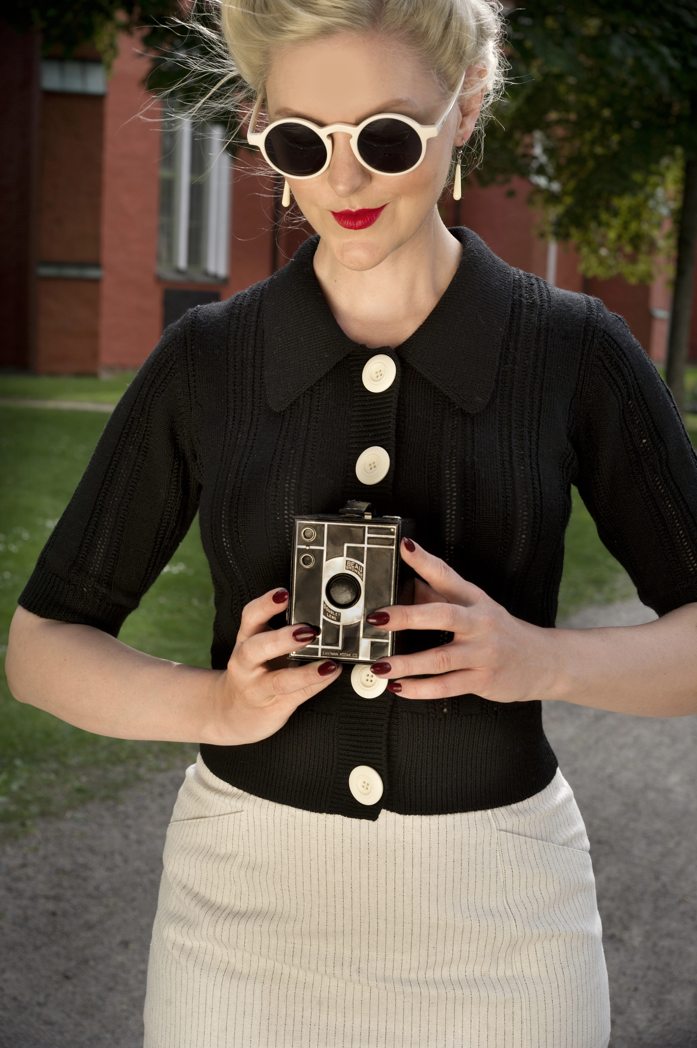 The Contrast Cardigan - 3