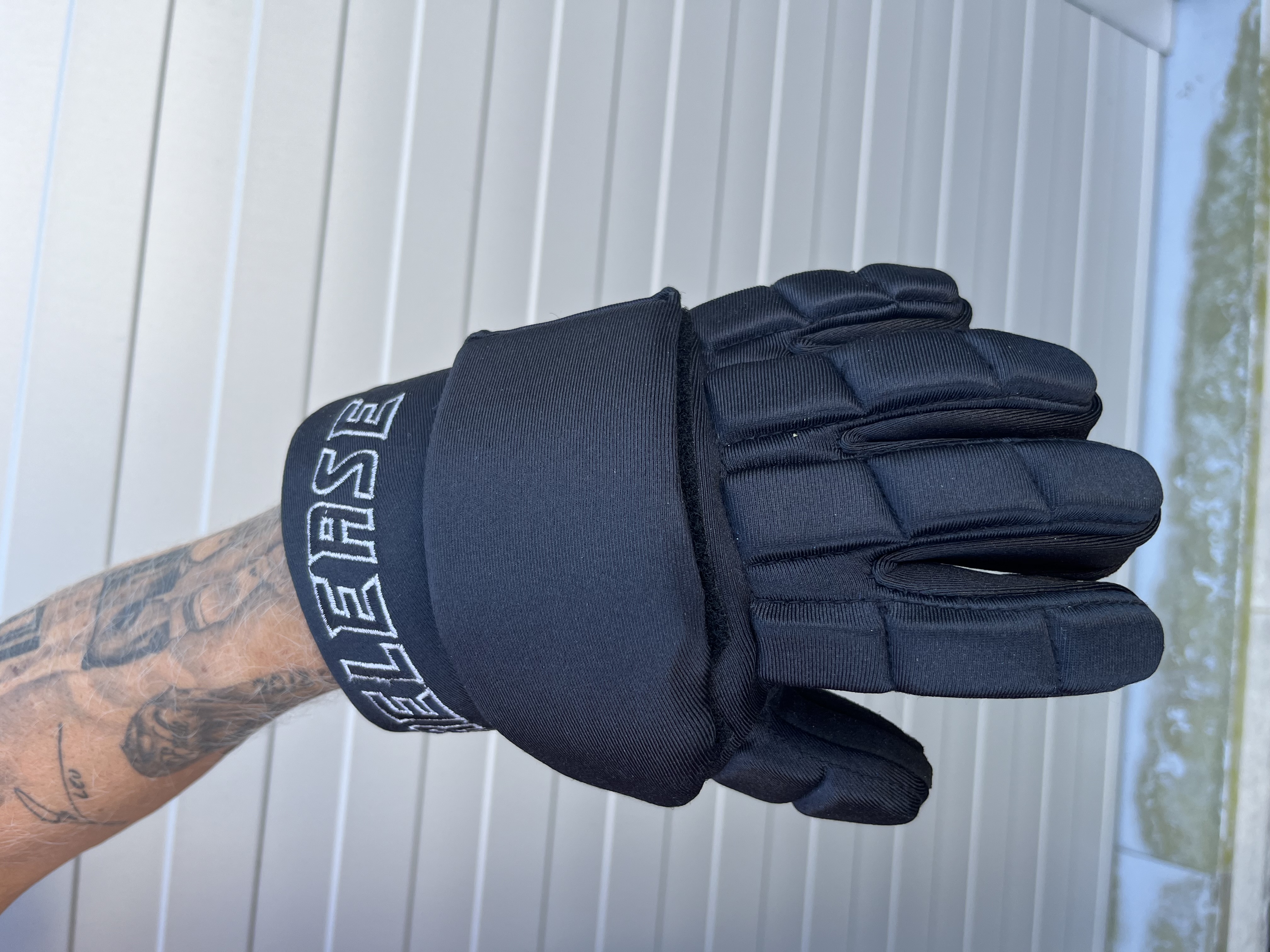 Glove Blocker Release - 4