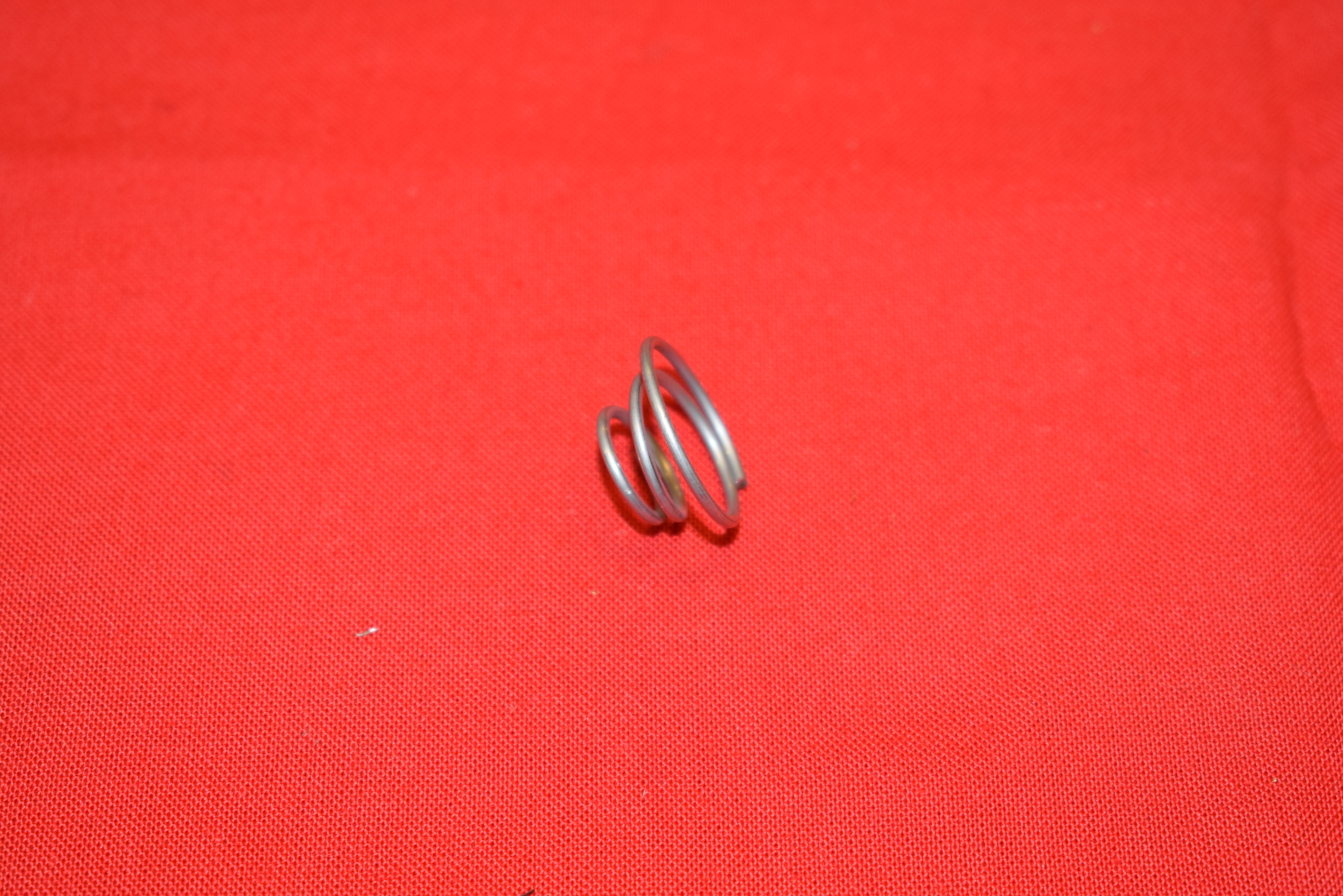 Clutch Hub Stud Spring Big Twin 1941-84 & 45" 1941-73 - 2