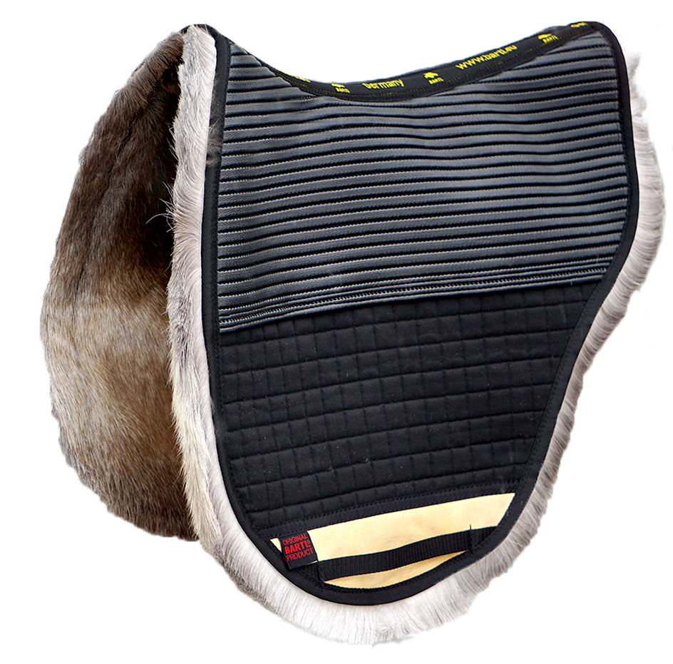 Endurance saddle pad Bartl "AERIAL" with reindeer fur, antislip, black