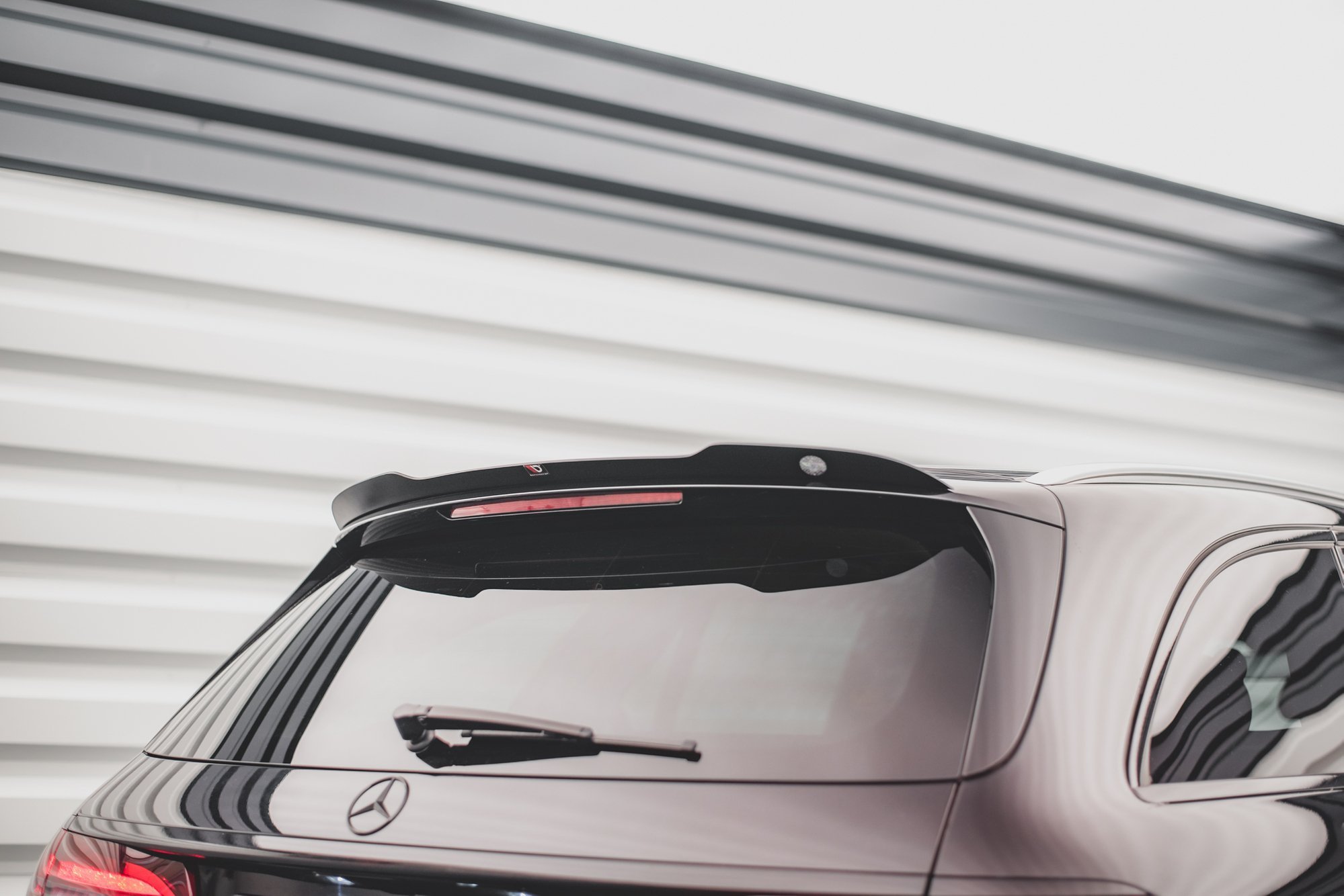 Maxton - SPOILER CAP MERCEDES-BENZ E ESTATE W213 - 2