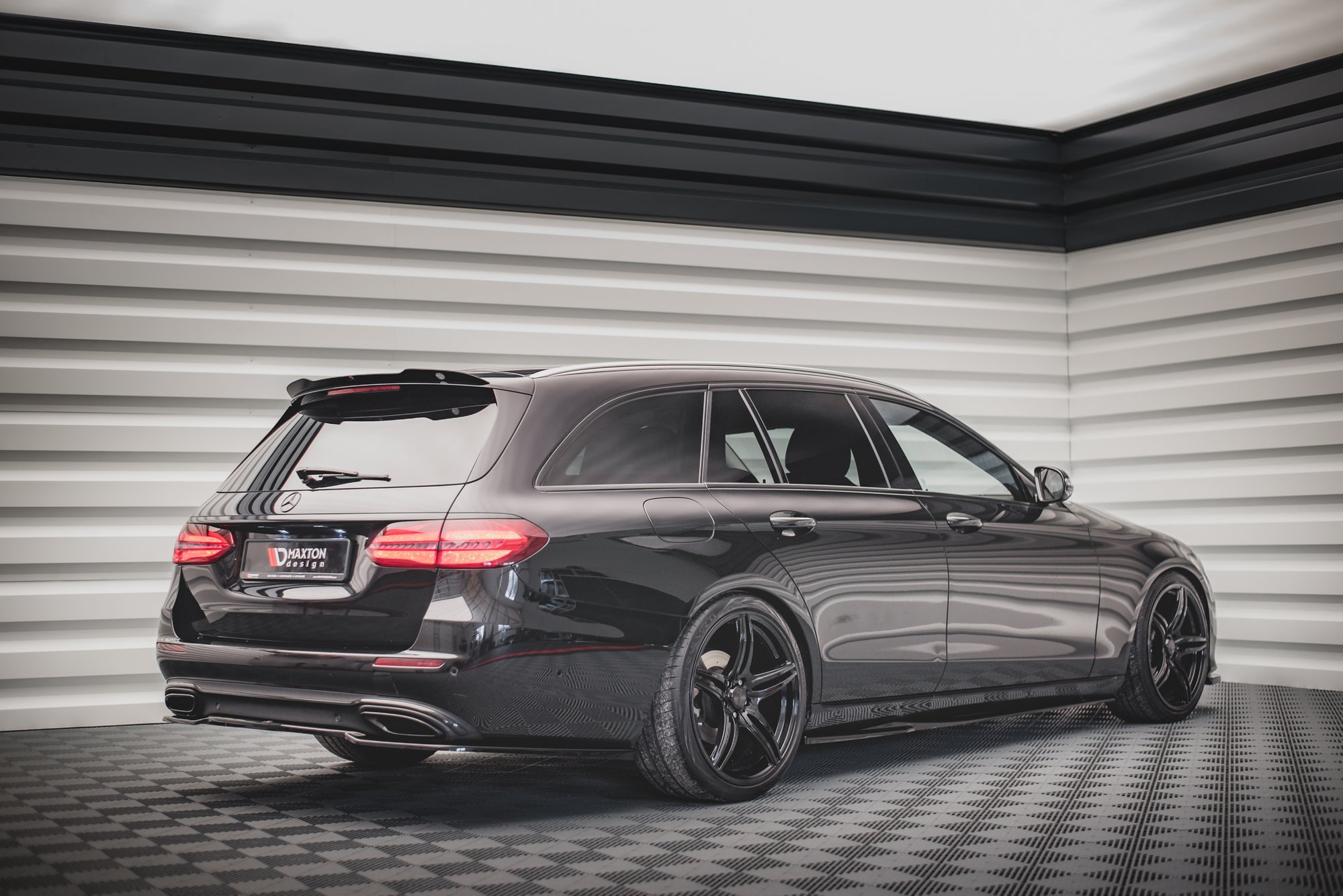 Maxton - SPOILER CAP MERCEDES-BENZ E ESTATE W213 - 3