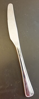 Liza starter knife