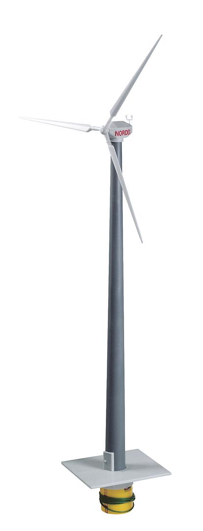 Vindkraftverk Nordex (med motor) - 2