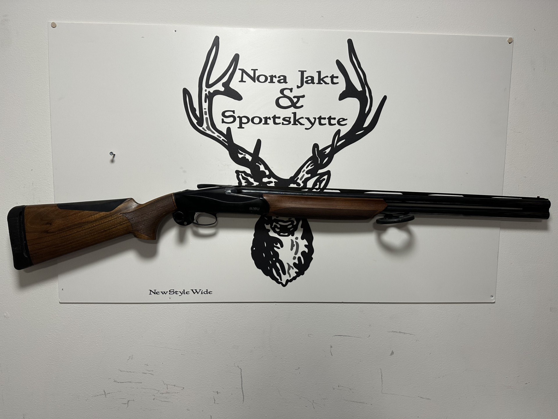 Benelli 828U Black, 12