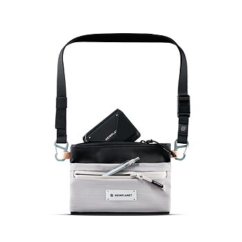 Liten handväska - HEIMPLANET Carry Essentials Neck Pouch A6