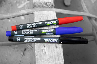 Markers PERMANENT 4pack - 2 black -1 red -1 blue, Tracer