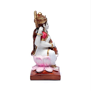 Saraswati med sitar